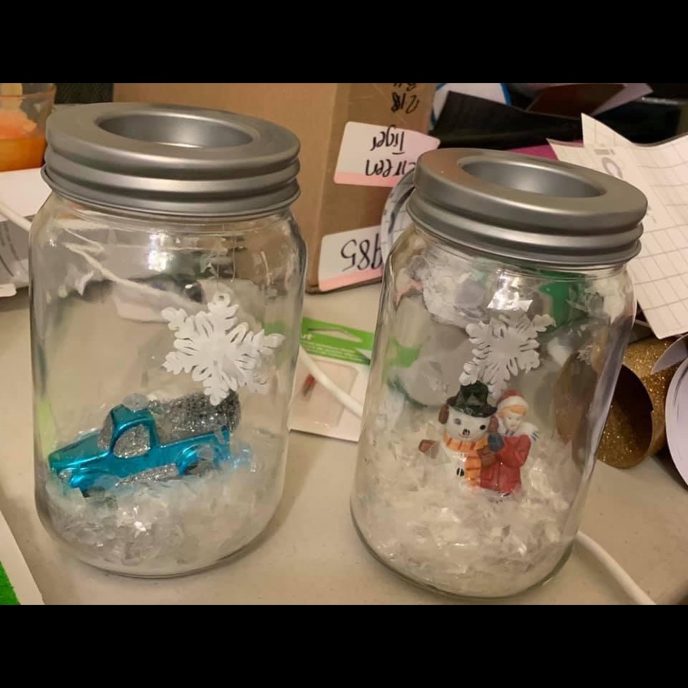 2 Mason jar decor